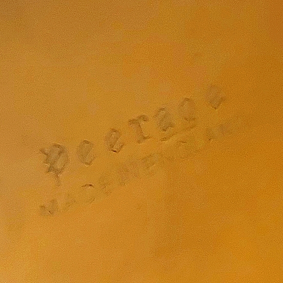 Peerage Footed Flower Pot - Picture 4 of 4